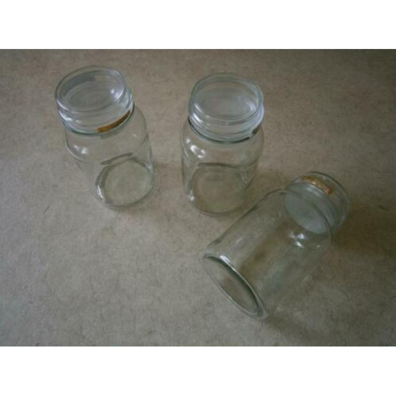 Glazen Voorraadpot (Moccona), Sluit Luchtdicht Af - 0,7 Ltr.