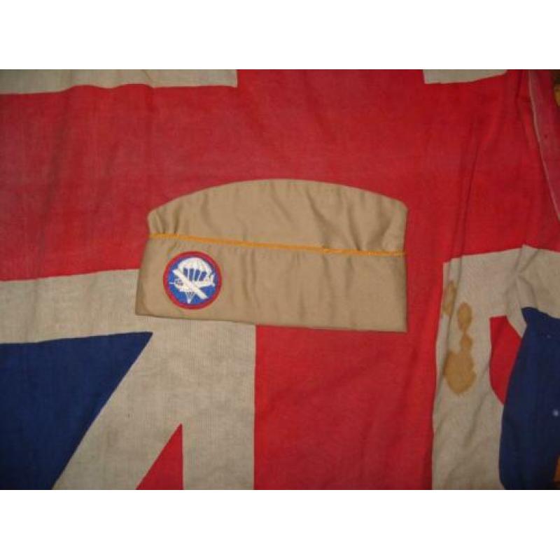 US 101st airborne garrison cap sgt Bill Galbraith