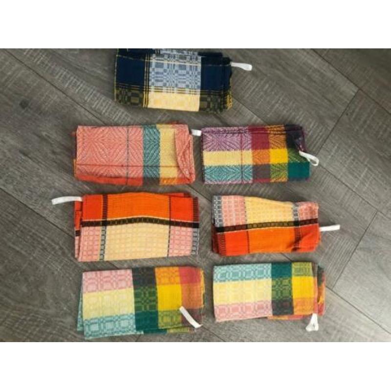 Textile servetten kleurrijk handgeweven 7 stuks