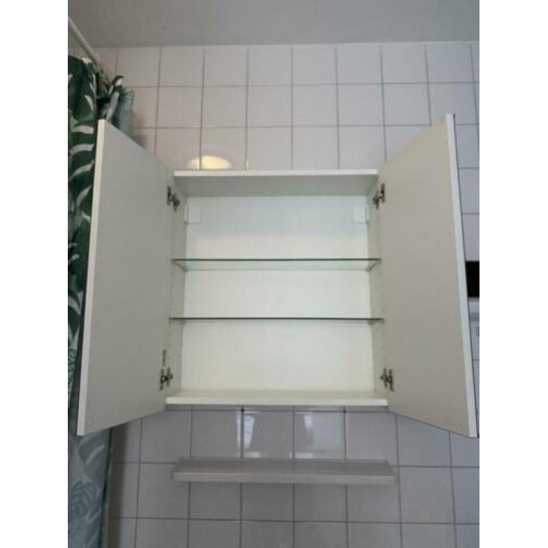 Lillangen ikea badkamer spiegelkast