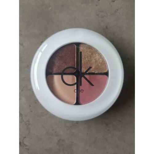 Calvin klein | eyeshadow | 100 | ZGAN