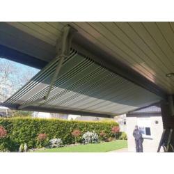 Zonnescherm luifel zonneluifel electrisch 3.84x2.1m
