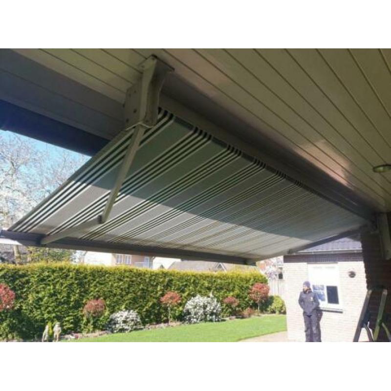 Zonnescherm luifel zonneluifel electrisch 3.84x2.1m