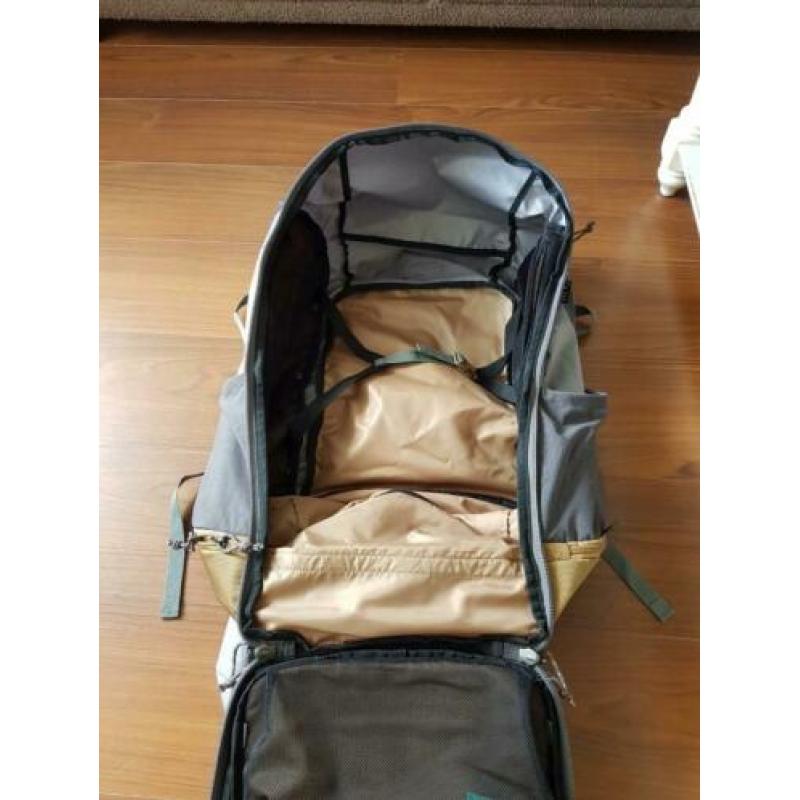 Backpack dames travel 500 70 liter grijs