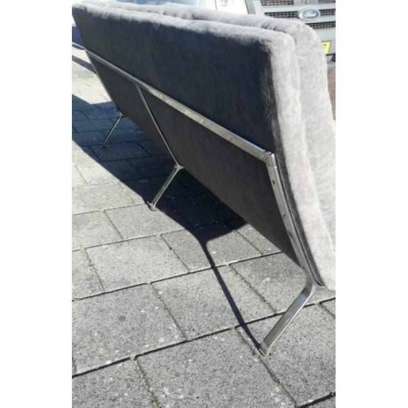 Design ontwerp Horst Bruning voor Kill International