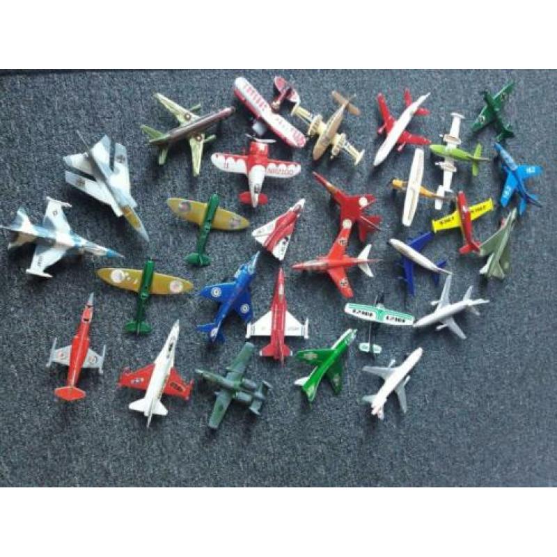 matchbox jaren 70 heel veel vliegtuigen.mooie modellen.