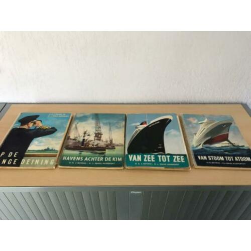 4 oude scheepvaartplaatjes albums van Bovens en Naerenbout