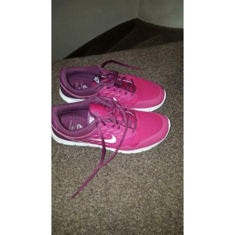 Nike dames sportschoen
