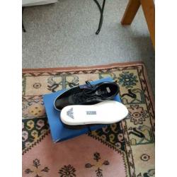 Armani schoenen