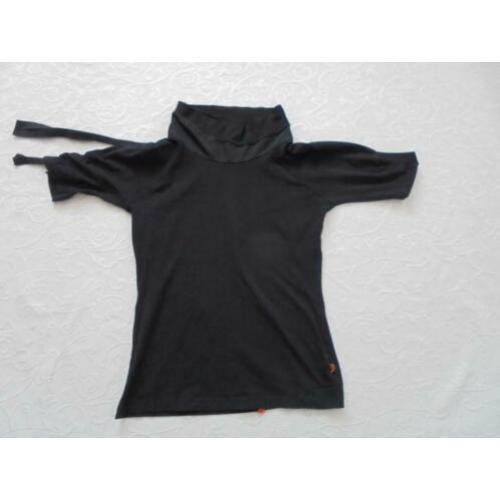 Gratis Objecht zwart t-shirt maat M