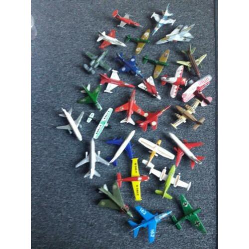 matchbox jaren 70 heel veel vliegtuigen.mooie modellen.
