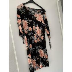 Leuke jurk InTown- NIEUW- maat M- bloemen