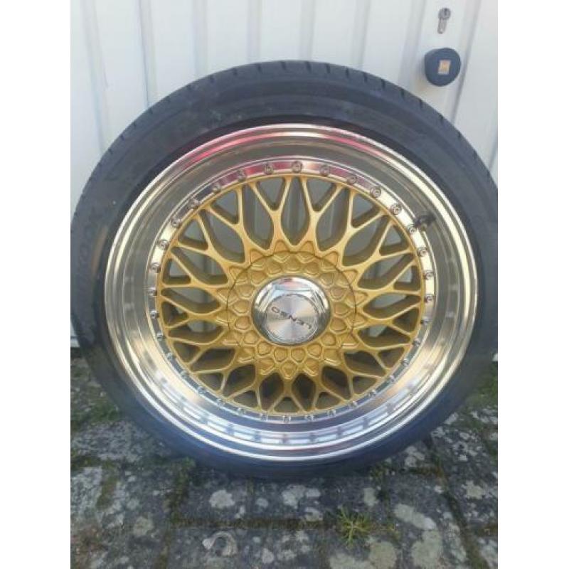 17 inch Lenso velgen 4x100 + Hankook banden