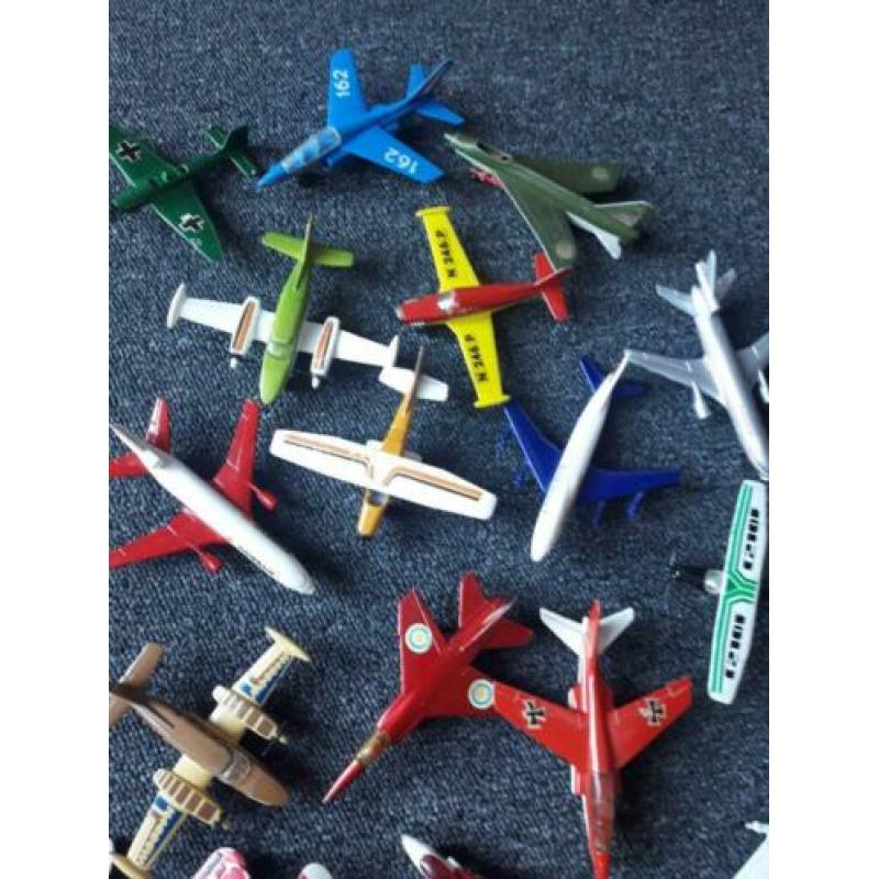 matchbox jaren 70 heel veel vliegtuigen.mooie modellen.