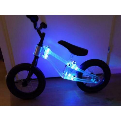 Loekie lightning sparkling loopfiets 12 inch