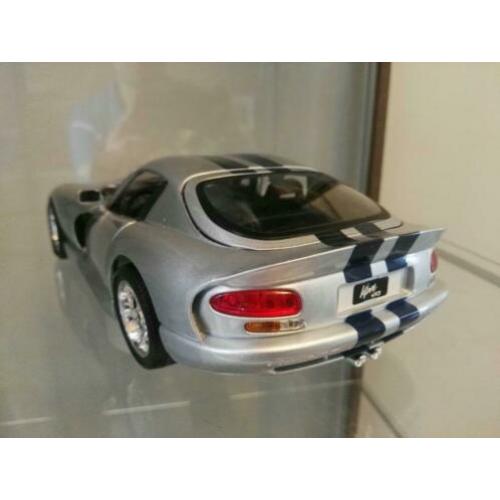 1:18 Dodge Viper GTS Coupe