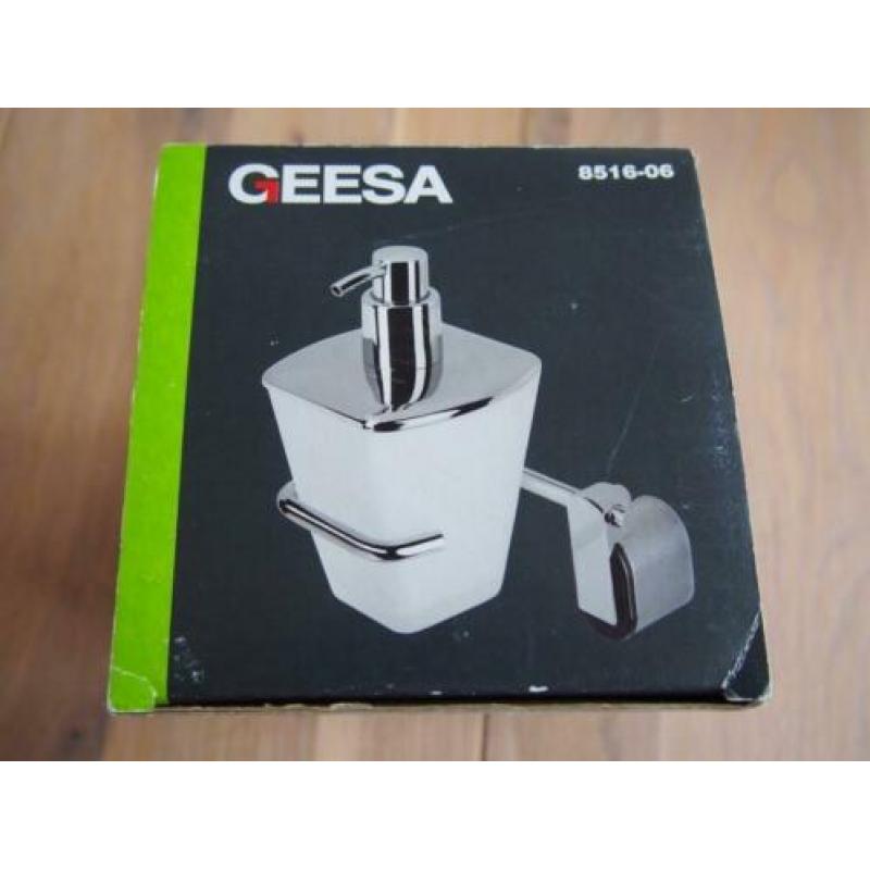 072 Geesa zeepdispenser, wandmodel, model 8516-06