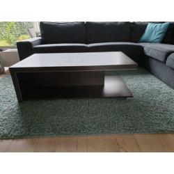 GRATIS - Donkerbruine 'houtlook' salontafel