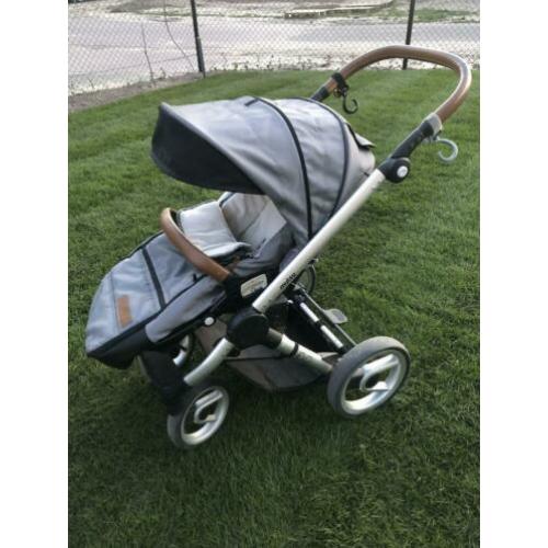 Mutsy EVO kinderwagen incl adapters voor maxi-cosy