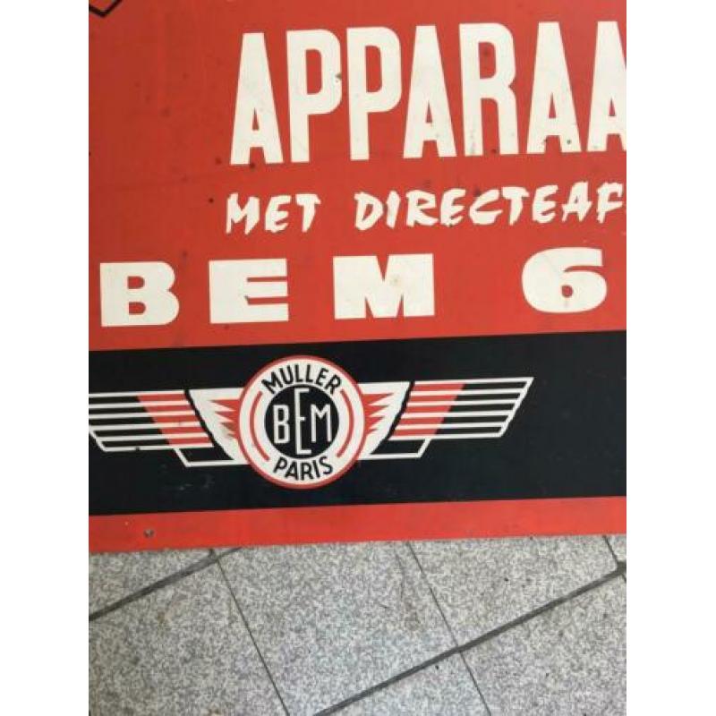 Vintage reclame bord Muller Bem uit oude garage