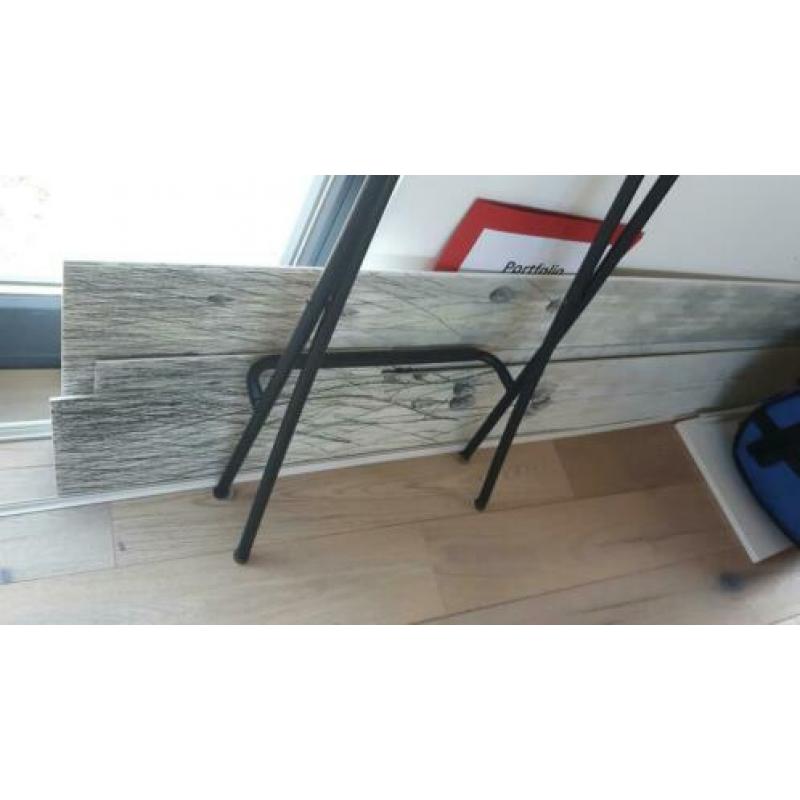 Restpartij Grosfillex wandplaten. Houtlook grijs