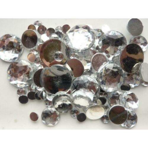 Groot assortiment strass steentjes voor lage prijzen