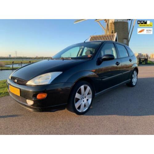 Ford Focus 1.6-16V Collection AIRCO 17'' SPORTVELGEN!