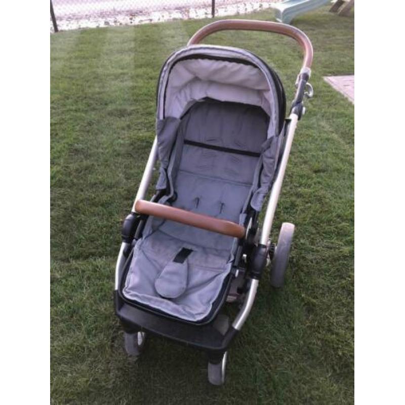Mutsy EVO kinderwagen incl adapters voor maxi-cosy