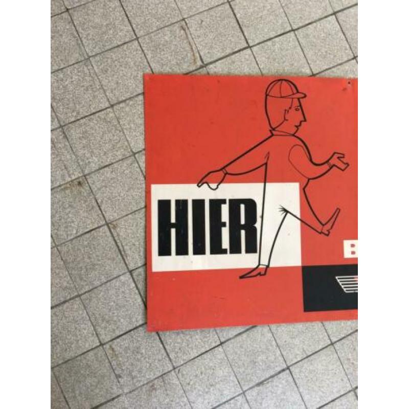 Vintage reclame bord Muller Bem uit oude garage