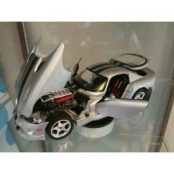 1:18 Dodge Viper GTS Coupe