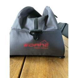 Dane motortas incl. Regenhoes en riemen
