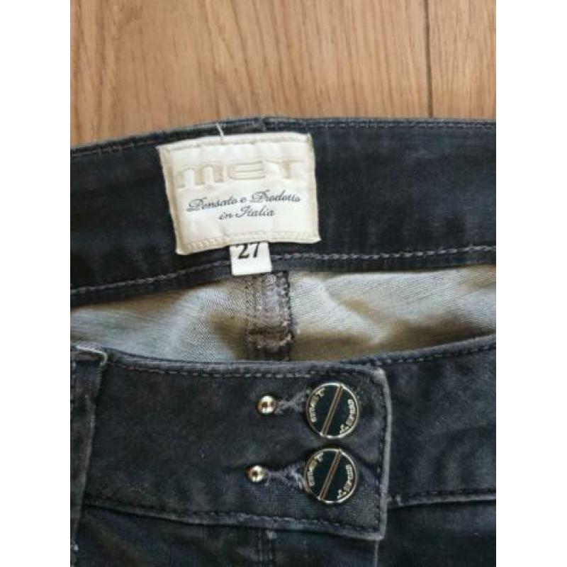 Jeans zwart maat 27