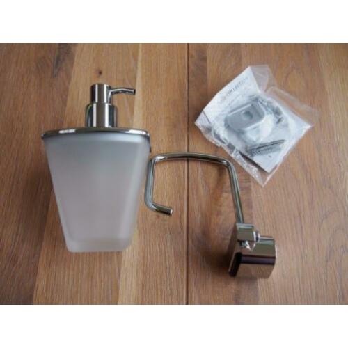 072 Geesa zeepdispenser, wandmodel, model 8516-06