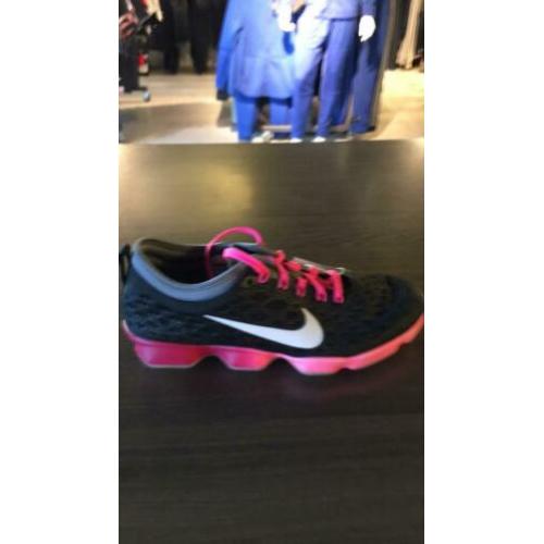 NIKE ZOOM FIT AGILITY MAAT 38,5 NIEUW NU €39 incl verzenden