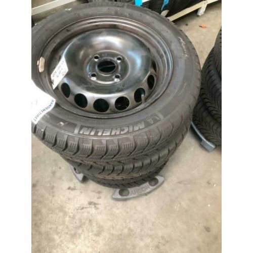 Winterbandenset Peugeot 108 MICHELIN