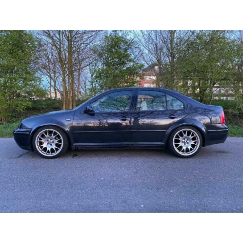 Volkswagen Bora 1.8 20V 110KW 2002 Zwart