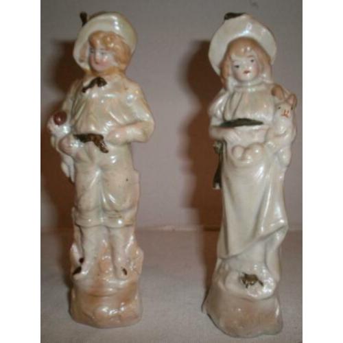 2 Antieke porseleinen beeldjes