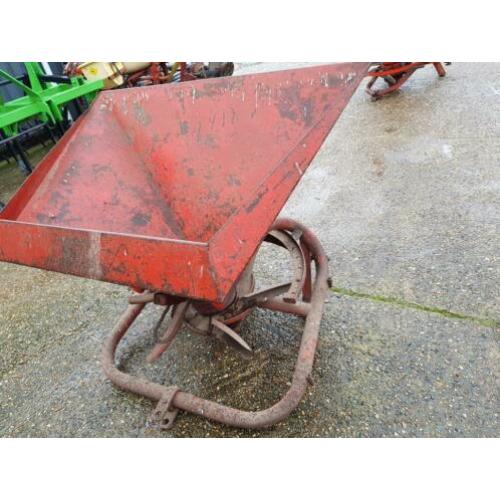 Lely kunstmeststrooier