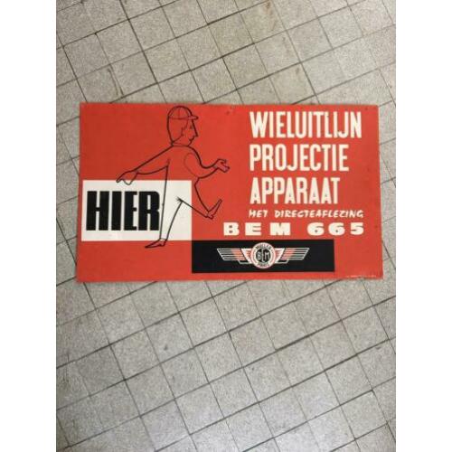 Vintage reclame bord Muller Bem uit oude garage