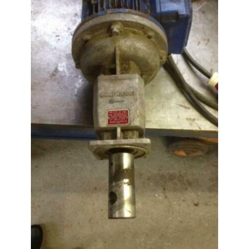 Bonfiglioli vertragings kast met krachtstroom motor