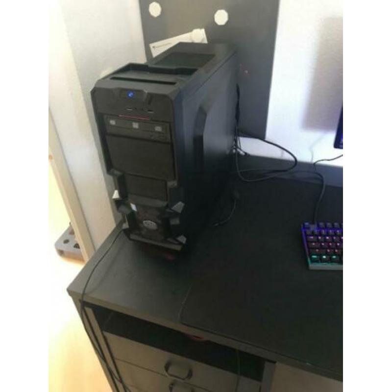 Game PC incl. monitor