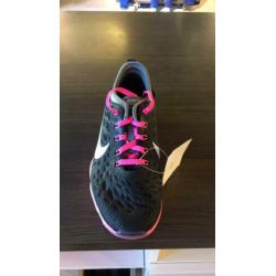 NIKE ZOOM FIT AGILITY MAAT 38,5 NIEUW NU €39 incl verzenden
