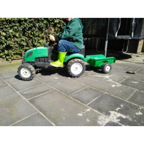 Trap trekker groen met kar