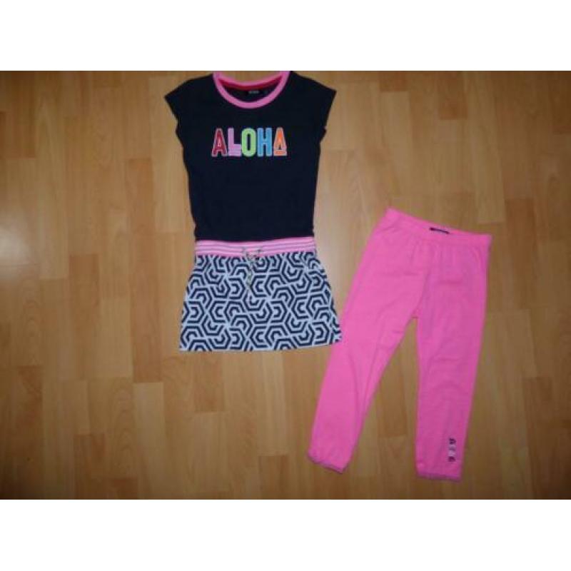 Leuke set van Europe Kids, maat 122/128 NIEUWSTAAT!
