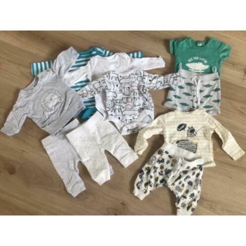 Babykleding maat 50