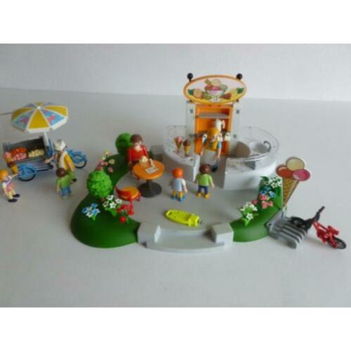 Playmobil IJssalon met IJscowagen 4234 + 3244