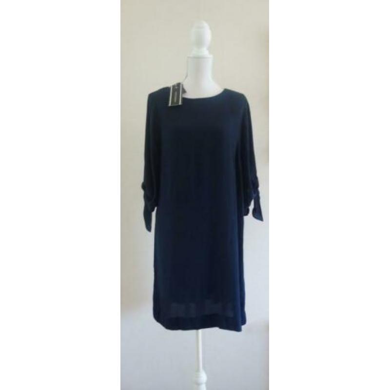 nieuwe jurk van freequent blauw/zwart