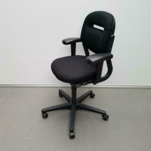 Ahrend 220 bureaustoel - zwarte nieuwe stof