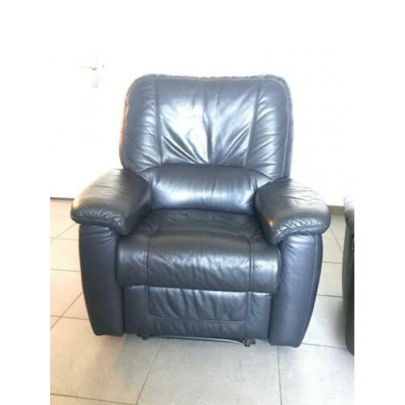 2 grote relax fauteuils ook per stuk te koop