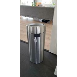 Brabantia prullenbak mat RVS